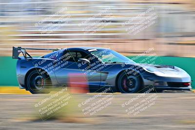 media/Oct-18-2025-Extreme Speed (Sat) [[d6d7e1fef1]]/Group 4 Orange/Session 3 (Turn 1)/